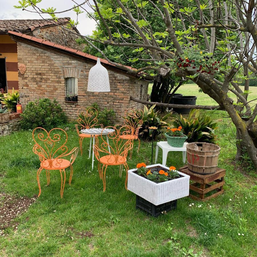 Bed and Breakfast R&B Mulino Marsa CastellʼArquato Exterior foto